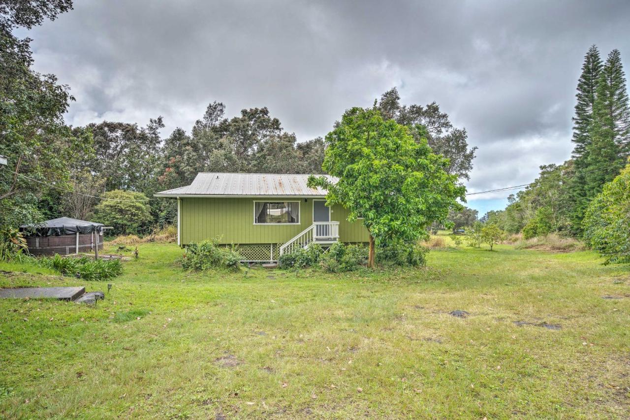 Peaceful Abode With Deck, 13 Mi To Black Sand Beach! Naalehu Экстерьер фото